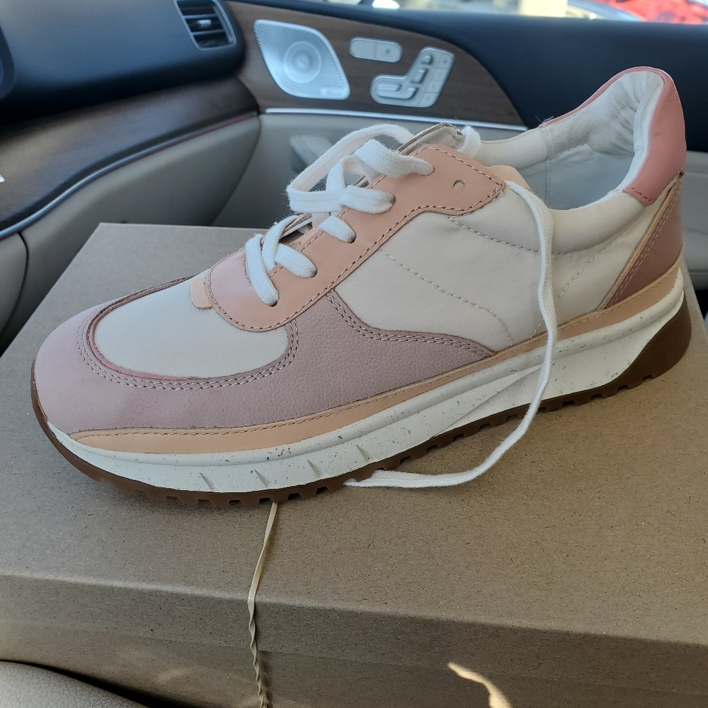 Madewell sneaker